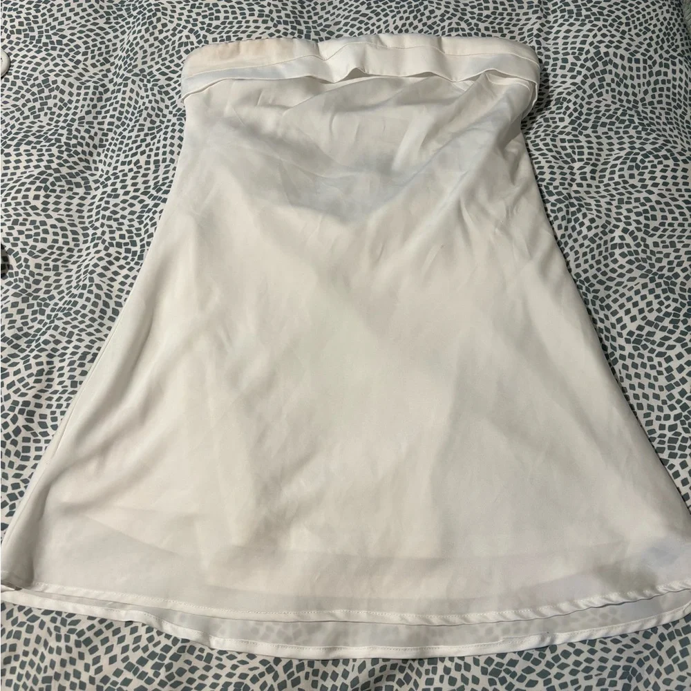 Princess Polly White Strapless Dress - Picture 3 of 4